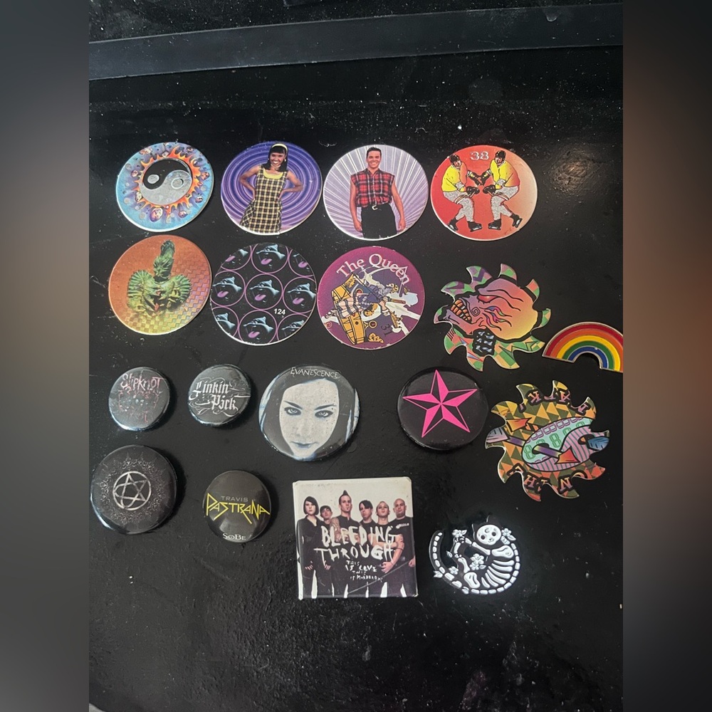 Band Pins and oldschool pogs